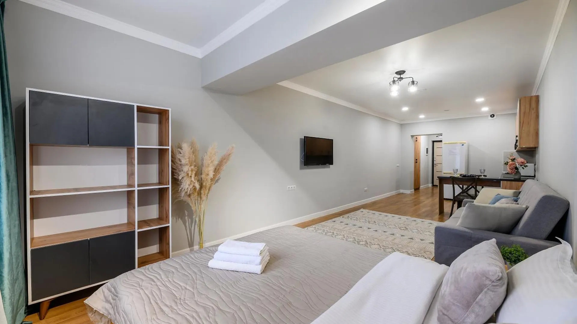 Apartment Country Style In The Heart Of The City Almaty Kazakhstan
