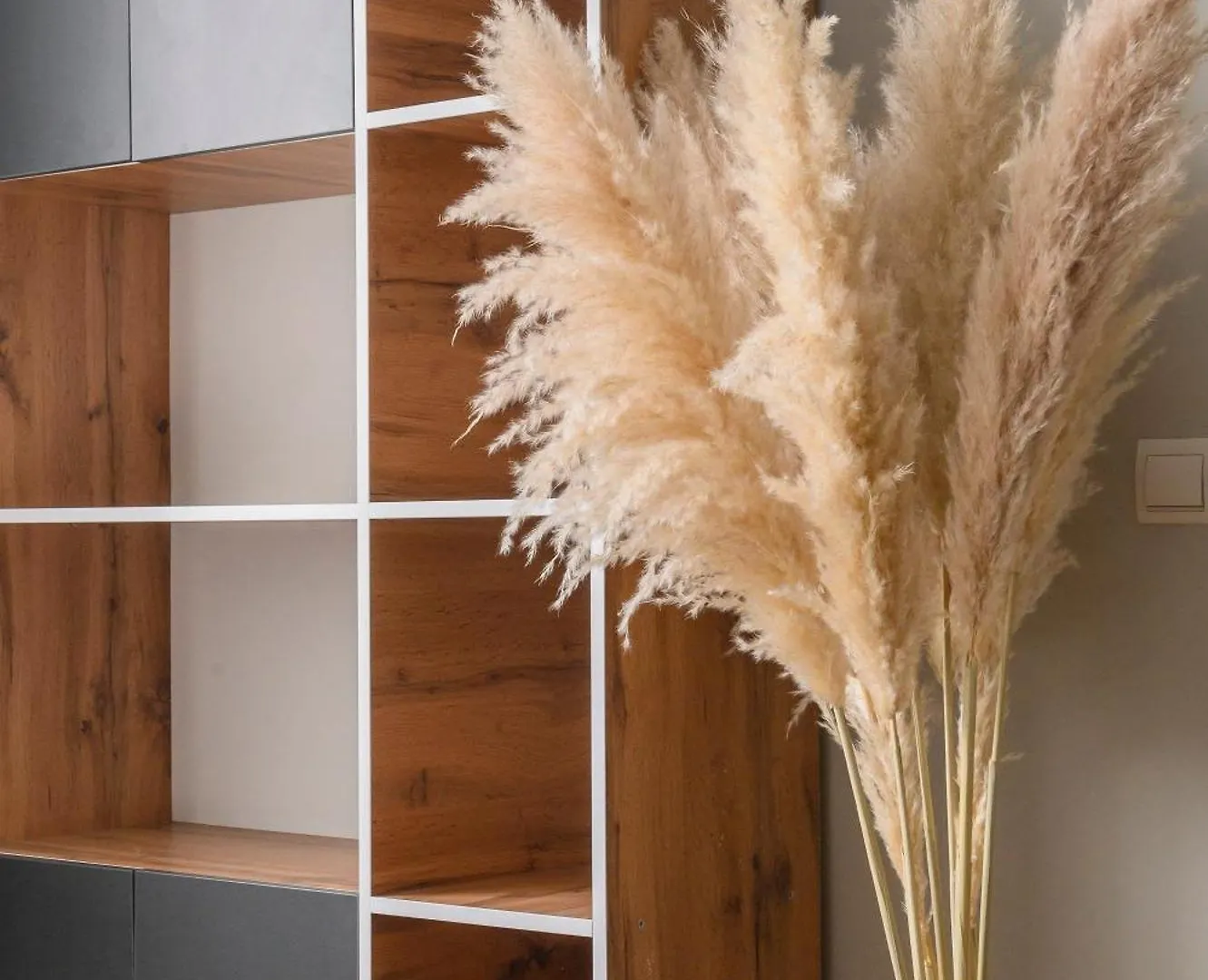 Country Style In The Heart Of The City Almaty Apartment